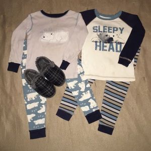 3t super cute carter polar bear pjs w/ slippers!